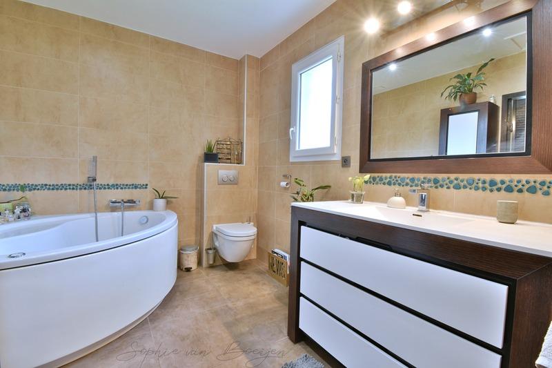 Mas - 170 m² - 7 pièces