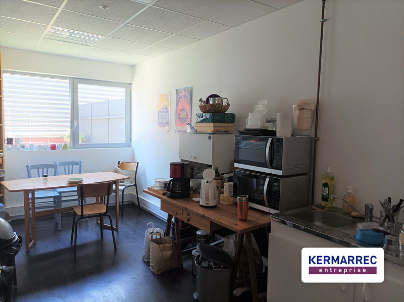 Bureau - 225 m²
