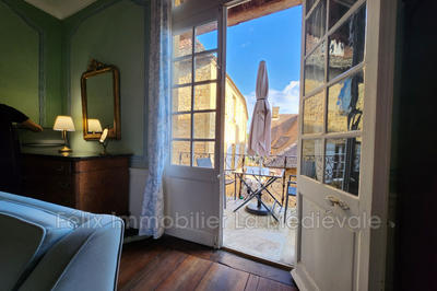 Appartement - 350 m² - 12 pièces