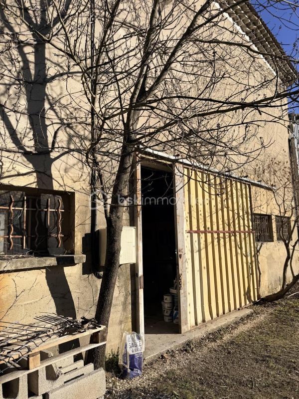 Loft - 119 m² - 1 pièce