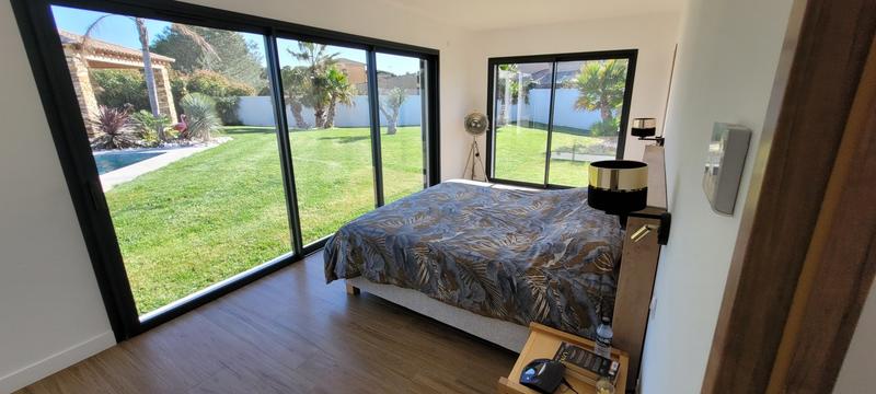 Villa - 234 m² - 6 pièces