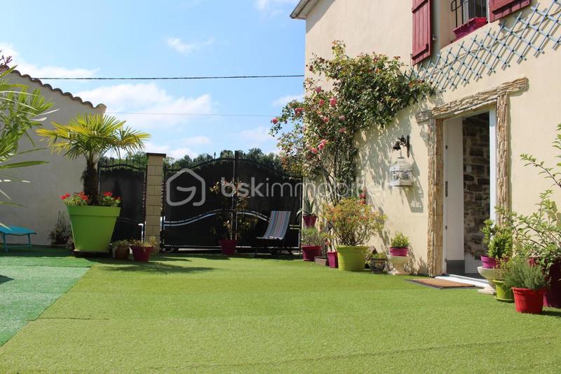 Maison - 168 m² - 8 pièces