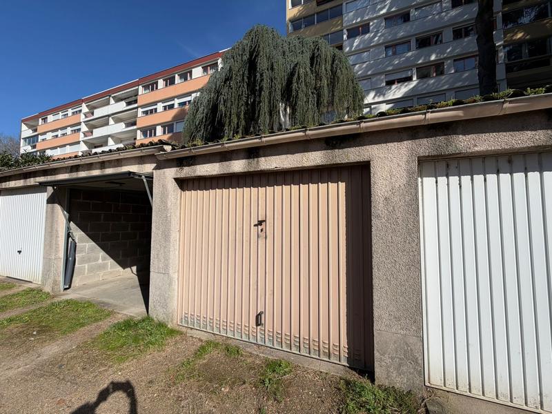 Appartement - 65 m² - 4 pièces