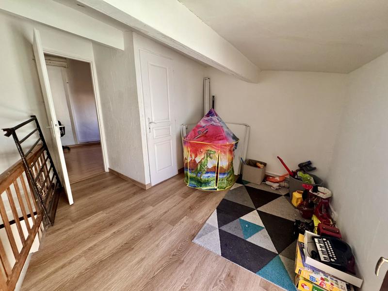 Maison de village - 83 m² - 4 pièces