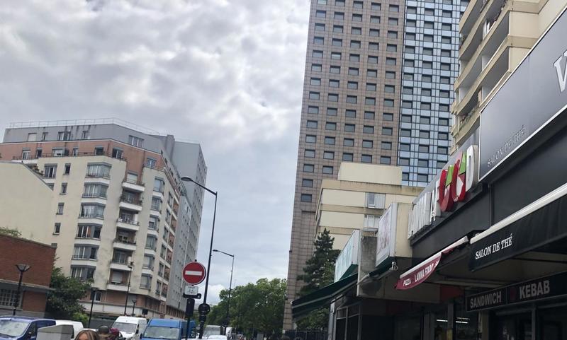 Local commercial - 141 m²