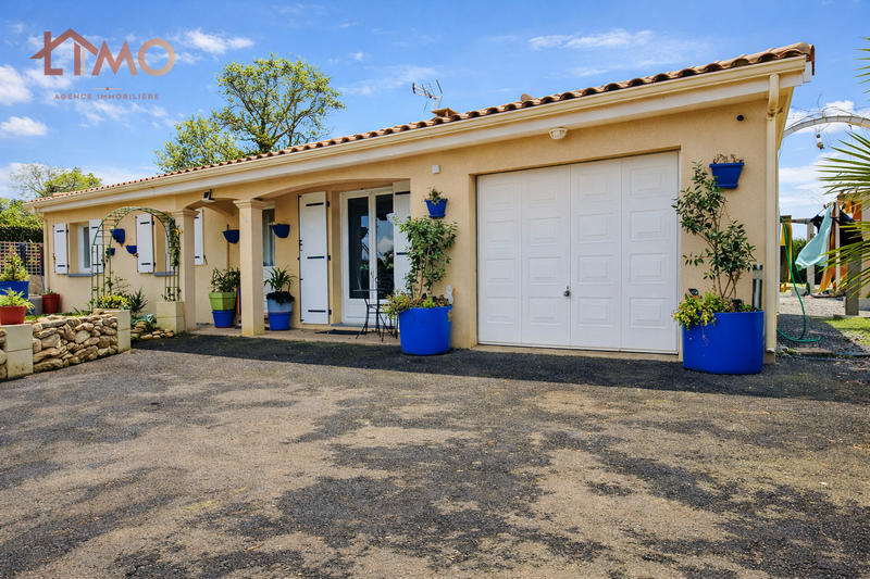 Maison traditionnelle - 96 m² - 5 pièces