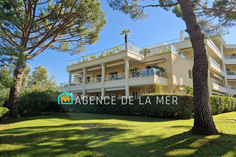 Appartement - 142 m² - 4 pièces