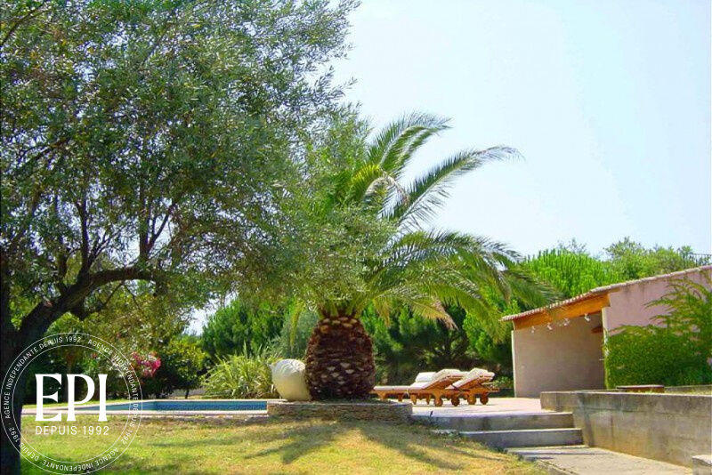 Propriété - 170 m² - 7 pièces