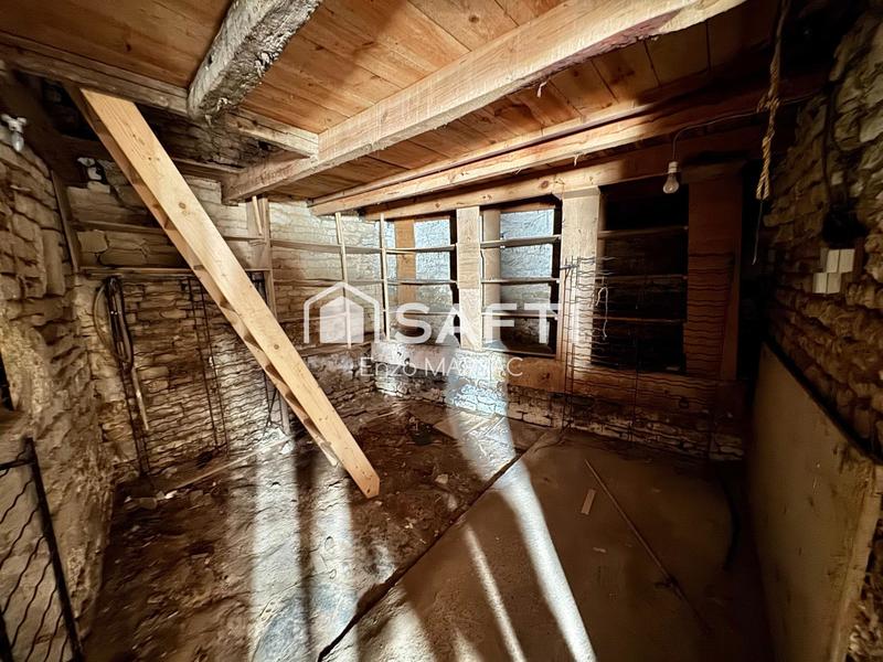 Maison - 138 m² - 5 pièces