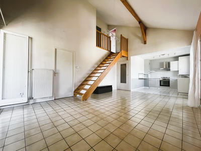 Duplex - 82 m² - 4 pièces