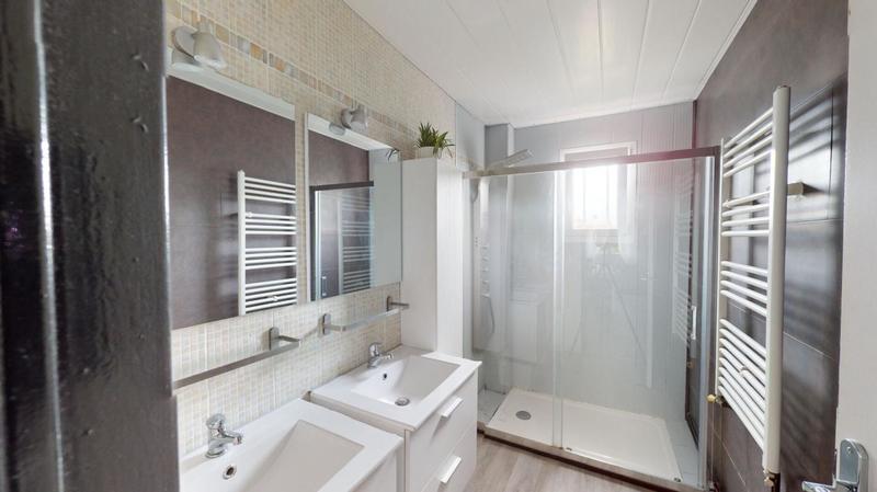 Maison - 119 m² - 6 pièces