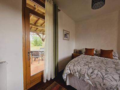 Maison traditionnelle - 287 m² - 9 pièces