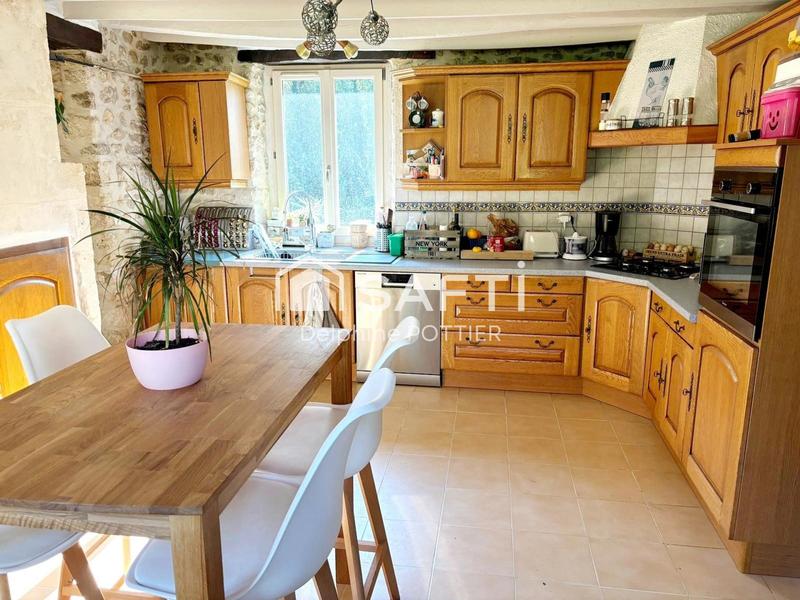 Maison - 170 m² - 5 pièces