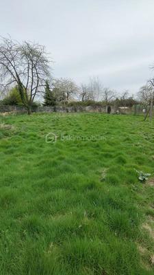 Terrain industriel - 1 350 m²