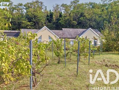 Immeuble - 2 900 m² - 90 pièces