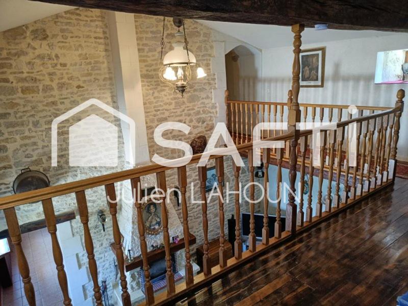 Maison de maîtres - 338 m² - 10 pièces