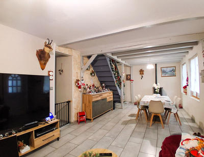 Maison - 76 m² - 4 pièces