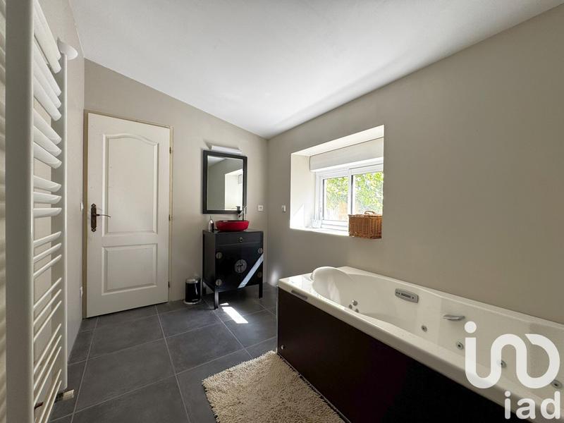 Maison de ville - 236 m² - 10 pièces