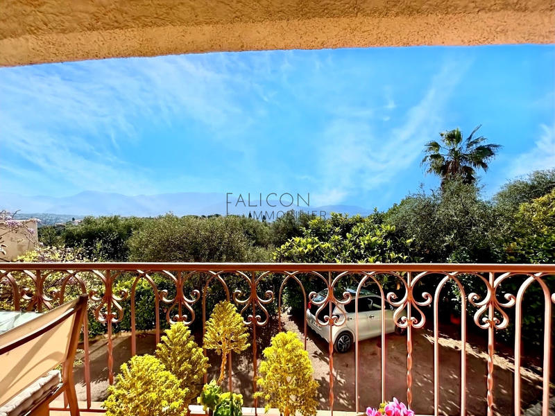 Villa - 158 m² - 4 pièces