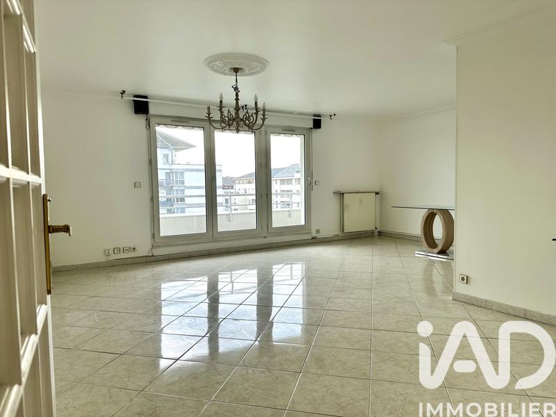 Appartement - 80 m² - 3 pièces