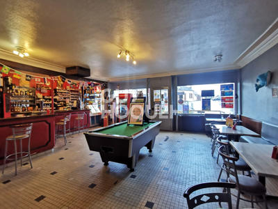 Immeuble - 7 pièces