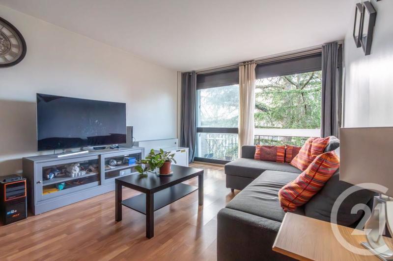 Appartement - 87 m² - 4 pièces