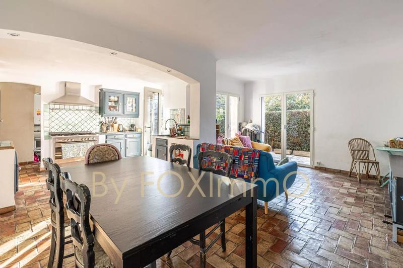 Villa - 195 m² - 8 pièces