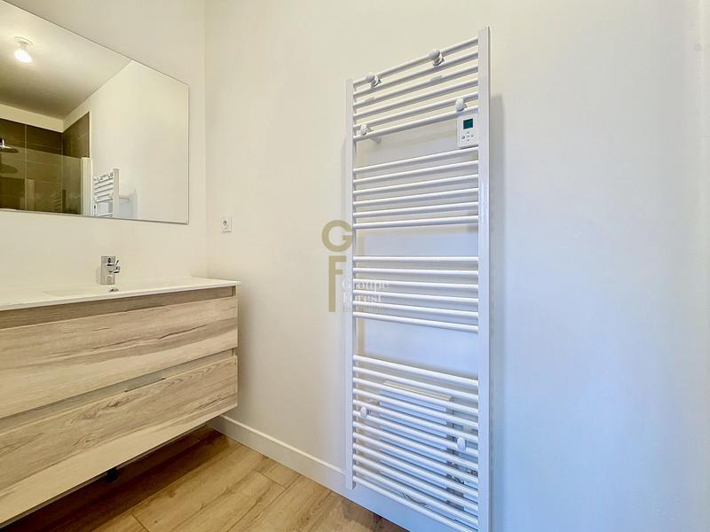 Appartement - 101 m² - 4 pièces