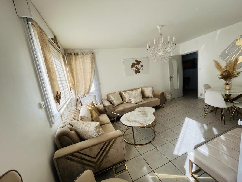 Appartement - 75 m² - 4 pièces