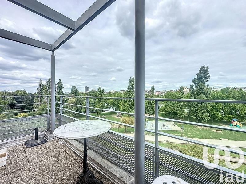 Appartement - 95 m² - 5 pièces