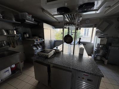 Fonds de commerce - 140 m²