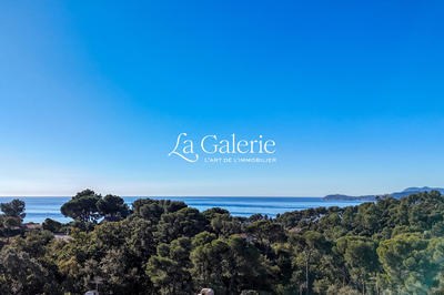 Villa - 153 m² - 5 pièces