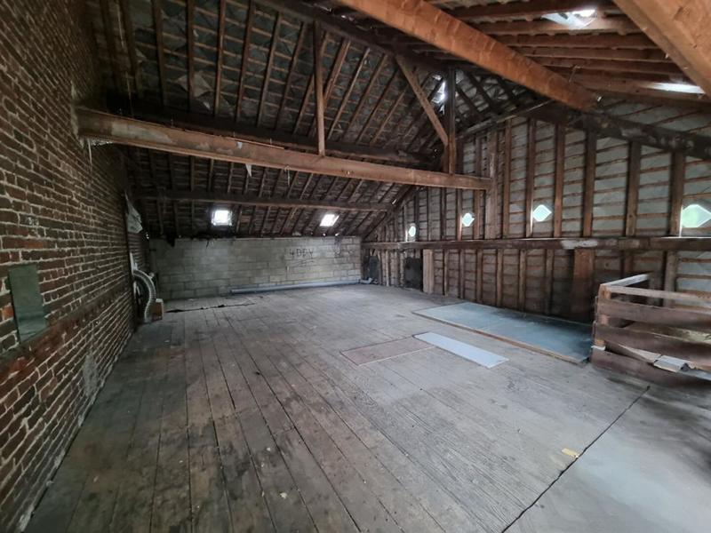 Maison - 187 m² - 8 pièces