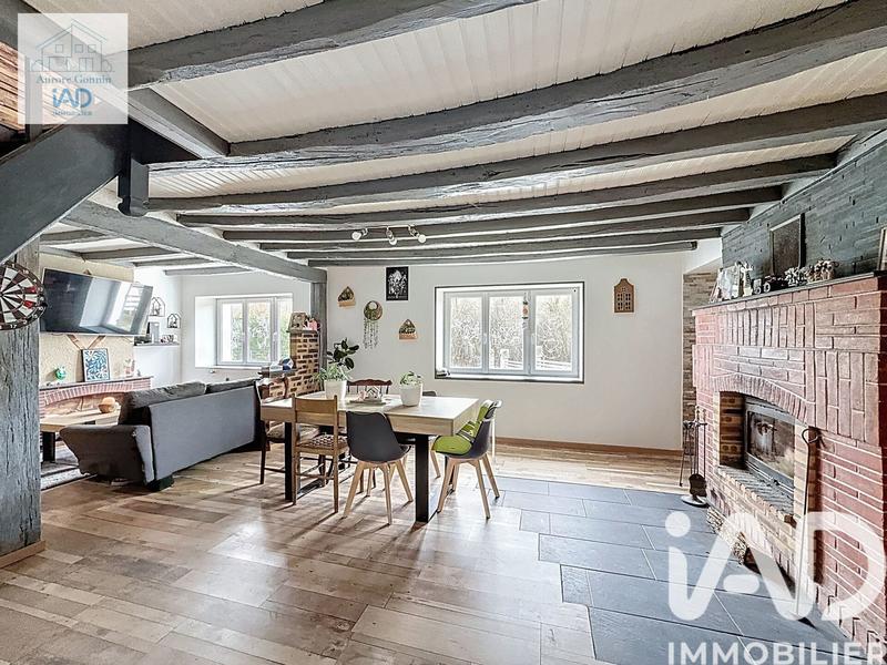 Maison - 107 m² - 5 pièces