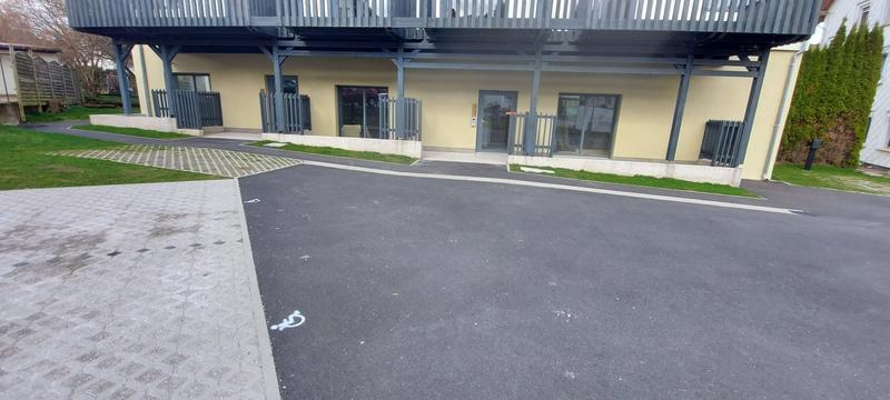 Local commercial - 34 m² - 1 pièce