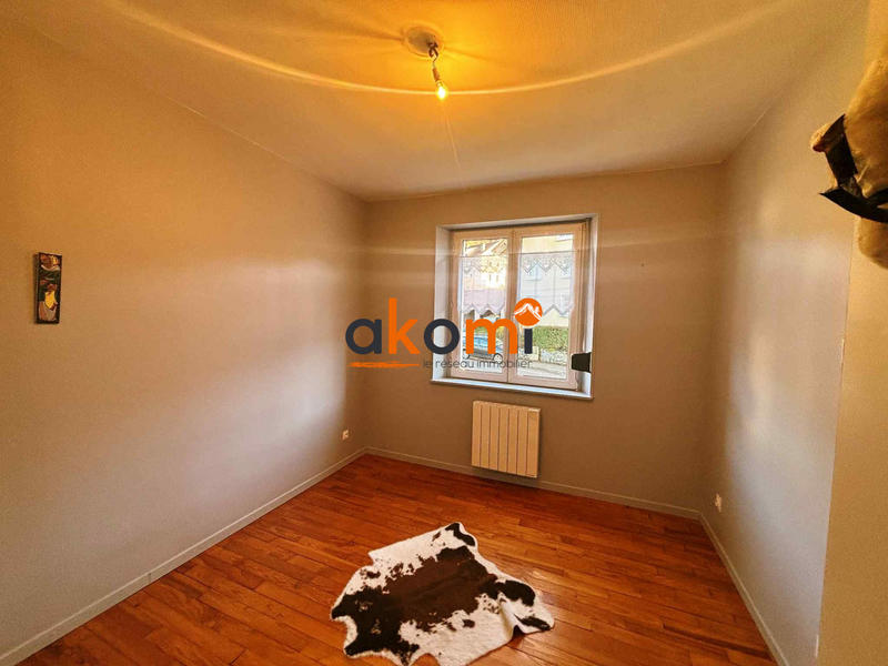 Appartement - 110 m² - 4 pièces