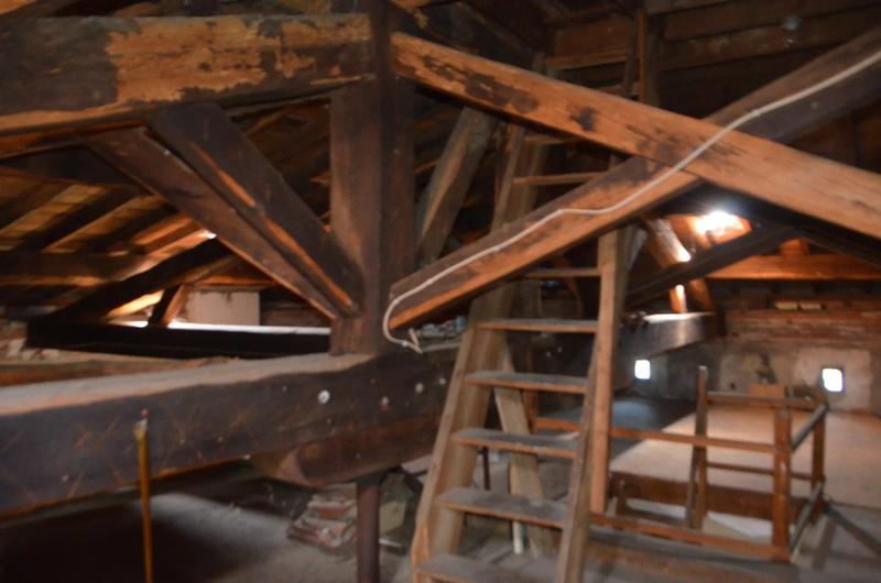 Maison - 460 m² - 20 pièces