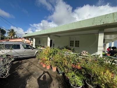 Villa - 272 m² - 5 pièces