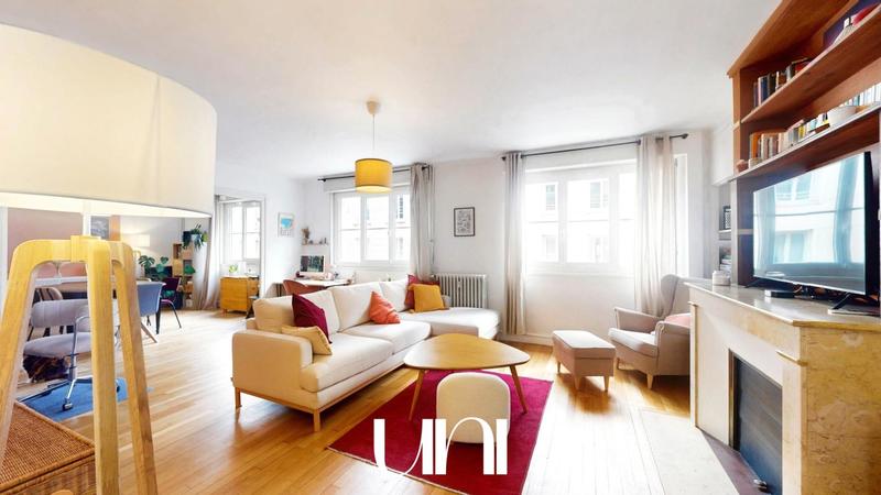 Appartement - 94 m² - 4 pièces