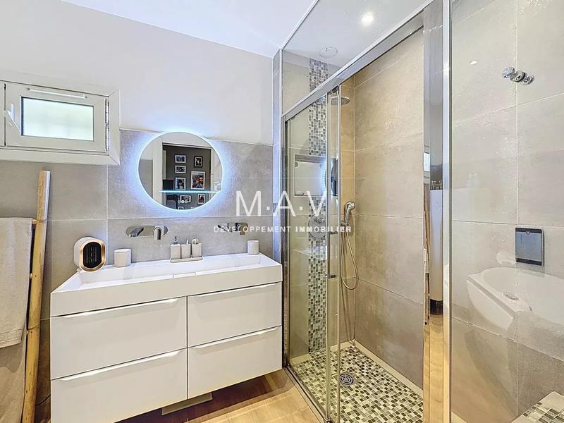 Maison - 115 m² - 4 pièces