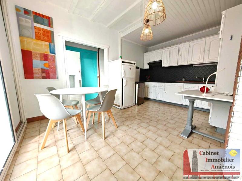 Immeuble - 160 m² - 7 pièces