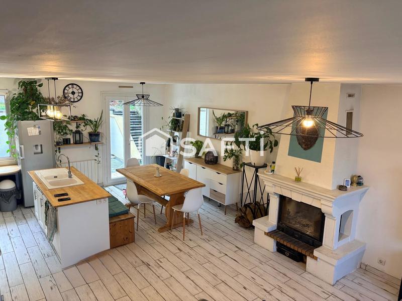 Maison - 104 m² - 7 pièces