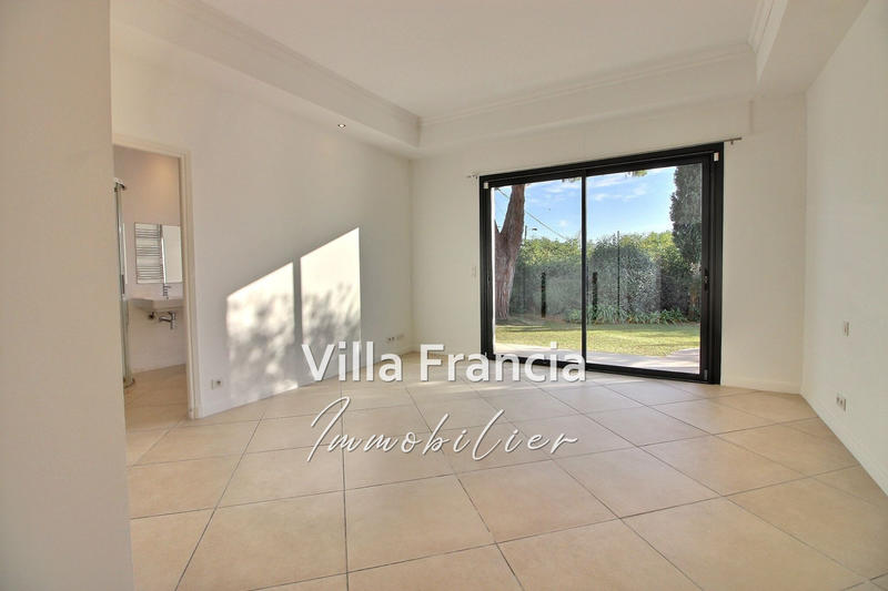 Villa - 163 m² - 4 pièces