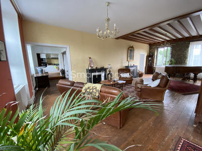 Maison - 500 m² - 19 pièces