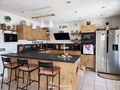 Maison - 98 m² - 4 pièces