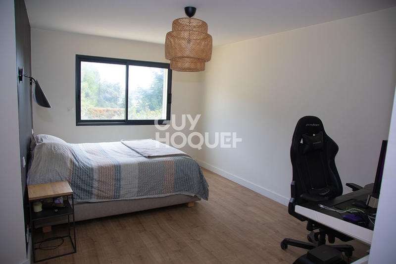 Maison - 157 m² - 7 pièces