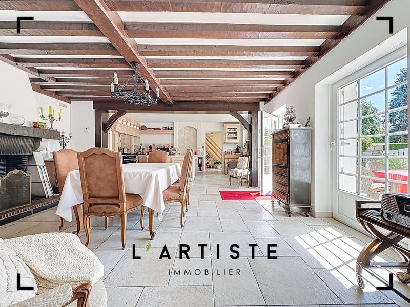 Maison - 155 m² - 6 pièces