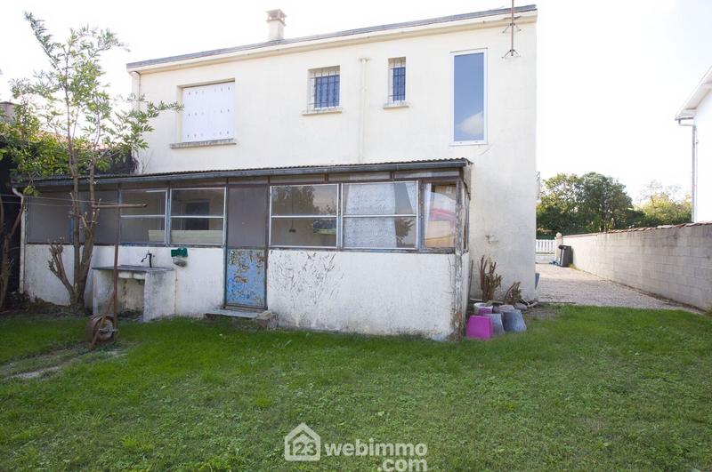 Maison - 100 m² - 4 pièces