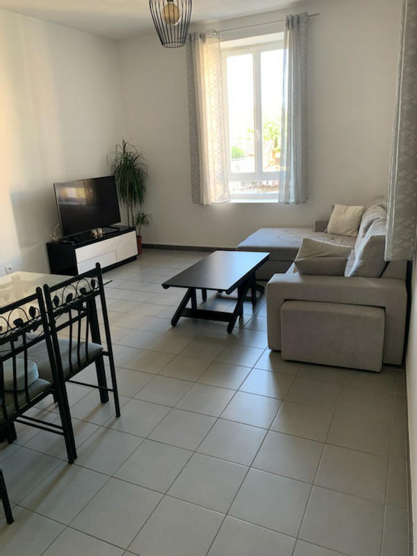 Maison de village - 225 m² - 12 pièces