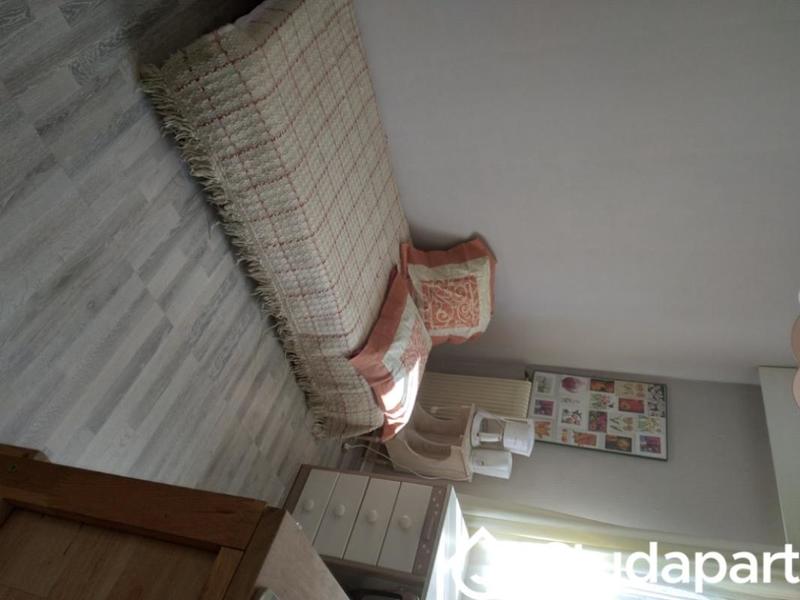 Chambre - 9 m² - 1 pièce